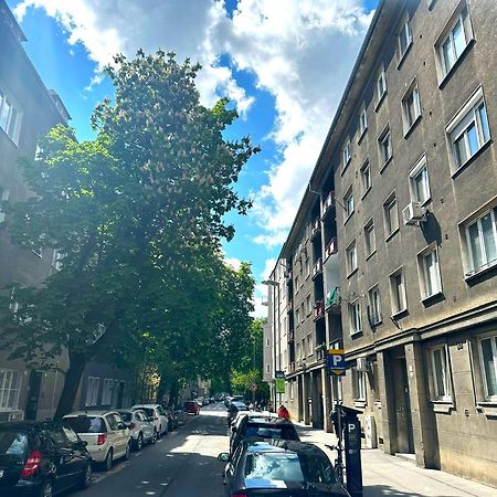 Apartment Helen - Old Town, Ac Bratislava Exterior photo